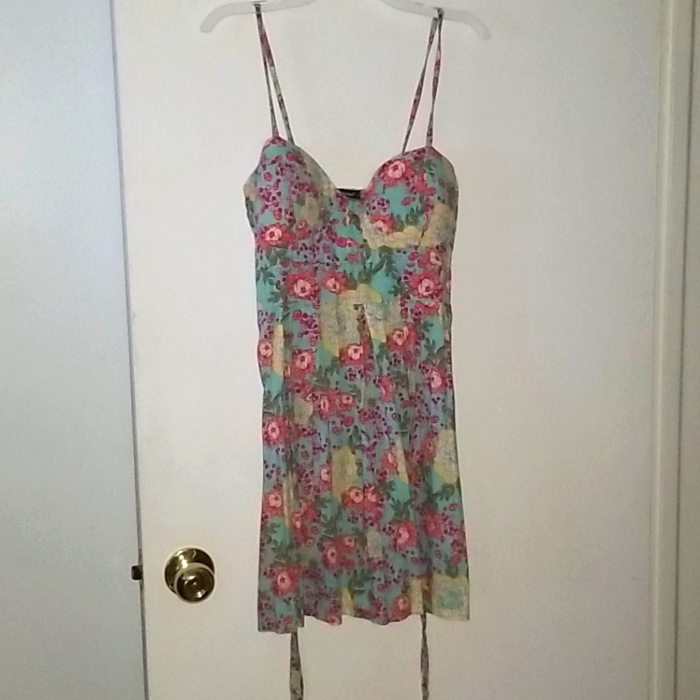 Floral top
